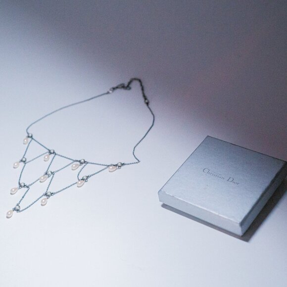 Christian Dior Tiered Pearl Choker - Picture 1 of 6